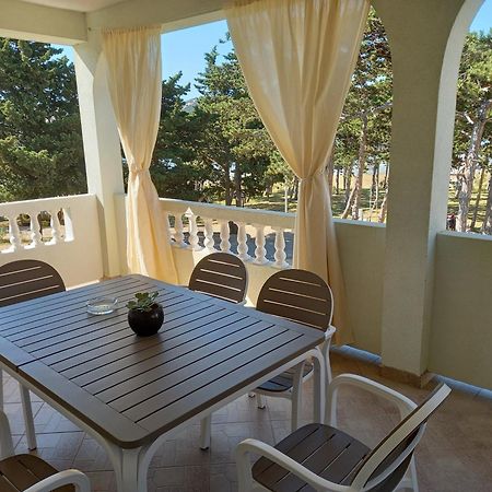 Apartmani Ivana Lopar Oda fotoğraf