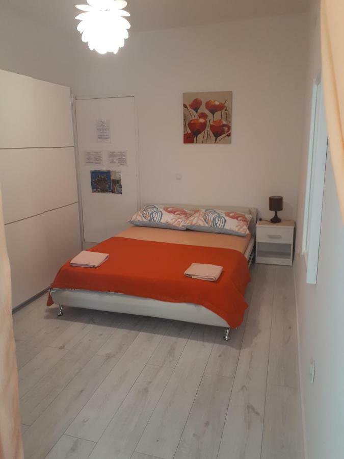 Apartmani Ivana Lopar Dış mekan fotoğraf