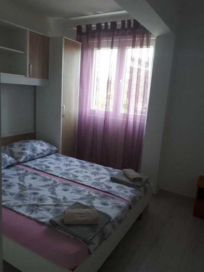 Apartmani Ivana Lopar Dış mekan fotoğraf